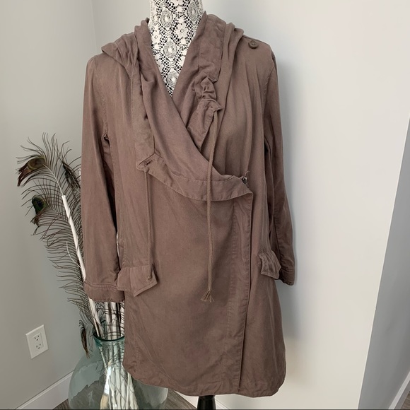 UO SILENCE + NOISE Waylon Jacket, Taupe/Brown, Size Med, Modern, nice material. - Picture 3 of 16